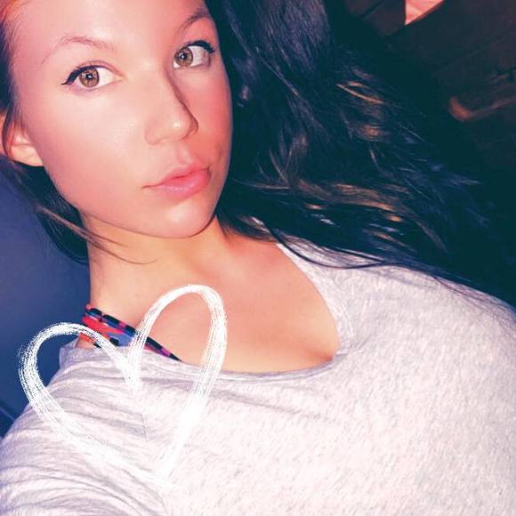 Meet your Posher, Mackenzie - Picture 1 of 1